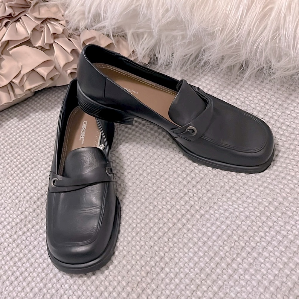 Cherokee Black Leather Square Toe Loafer Slip On Shoes As 8.5 New!
